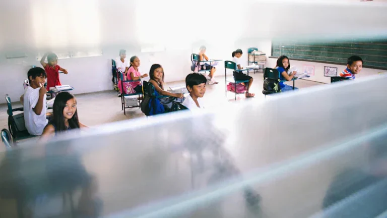 Featured image for 25 Classroom Management Strategies to Boost Positive Learning in 2025