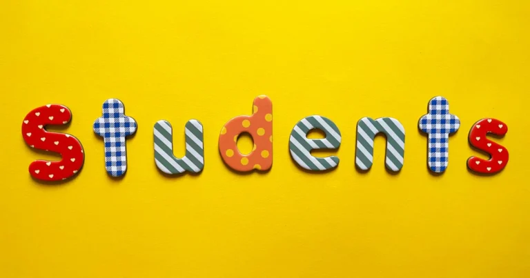 Featured image for 24 Proven Strategies for Student Engagement in the Classroom 2025